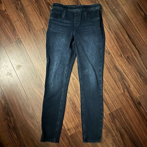 Spanx jeans small dark wash pull on - Picture 1 of 10